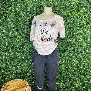 Guess floral off shoulder bat‎ wing top